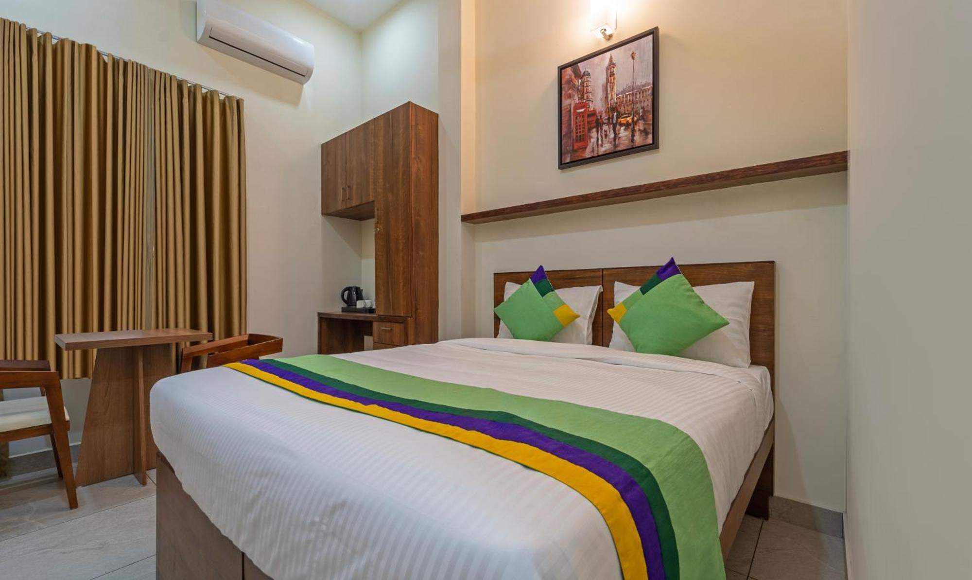 Itsy Hotels Avani Stays, Vyttila, Kochi מראה חיצוני תמונה